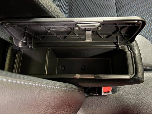 タント カスタムＲＳ　ターボ　防錆塗装済み　オーディオレス　両側電動スライドドア　両側シートヒーター　ＵＳＢソケット　ＬＥＤ　オートライト　ステアリングスイッチ　プッシュスタート　キーフリー　電動格納ミラー　スマアシ（22枚目）