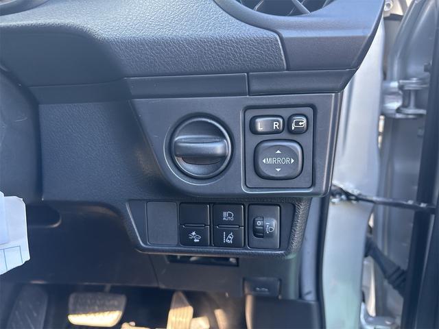 カローラフィールダー ハイブリッド ナビゲーション ドライブレコーダー(31枚目)