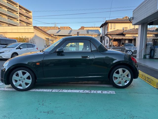 コペン アクティブトップ　５ＭＴ　レザーシート　ＥＴＣ　ｍｏｍｏステアリング（5枚目）