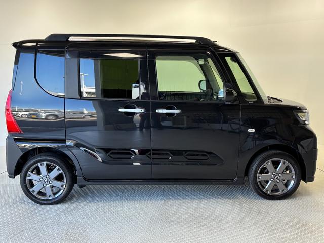 タント ファンクロスターボ　ＣＤチューナー　シートヒーター　ＣＶＴ　　オートライト　オートエアコン　ターボエンジン　両側電動スライドドア　ＬＥＤヘッドランプ　ＬＥＤフォグランプ（6枚目）