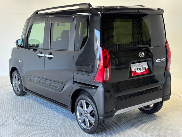 タント ファンクロスターボ　ＣＤチューナー　シートヒーター　ＣＶＴ　　オートライト　オートエアコン　ターボエンジン　両側電動スライドドア　ＬＥＤヘッドランプ　ＬＥＤフォグランプ（11枚目）