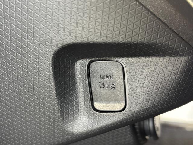 タント ファンクロスターボ　ＣＤチューナー　シートヒーター　ＣＶＴ　　オートライト　オートエアコン　ターボエンジン　両側電動スライドドア　ＬＥＤヘッドランプ　ＬＥＤフォグランプ（60枚目）