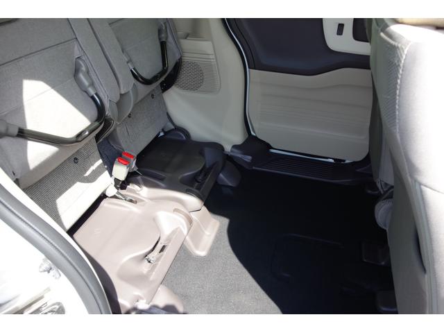 G・Lホンダセンシング ブレーキサポート 両側PWスライドドア ETC車載器 オートクルーズコントロール バックカメラ付き スマートキー オートエアコン ABS パワーウィンドウ ベンチシート ナビ 盗難防止装置 4WD(12枚目)