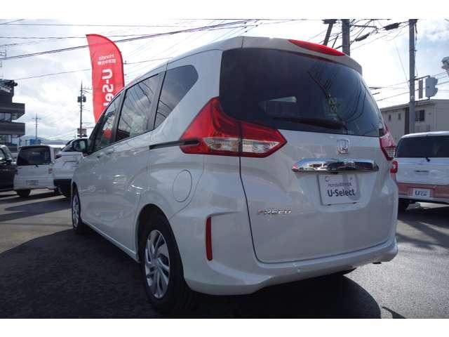 G・ホンダセンシング 前後ドラレコ 弊社業務車 セキュリティ 両側パワ-スライドドア 三列シート ナビTV キーレスエントリ AC DVD再生機能 地デジ Wエアバック ETC CD再生 PS メモリナビ ABS 横滑抑制(7枚目)