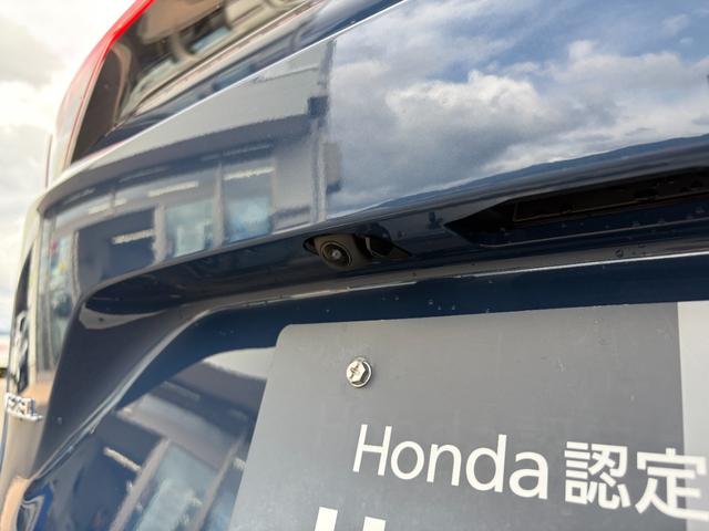 ヴェゼル ｅ：ＨＥＶＺ・ＰＬａＹパッケージ　登録済み未使用車４ＷＤ　禁煙　オートクルーズコントロール　アイドリングストップ　ＬＥＤヘッド　ＵＳＢ　電動テールゲート　衝突被害軽減システム　リヤカメラ　横滑り防止装置　ＥＴＣ　シートヒーター（37枚目）