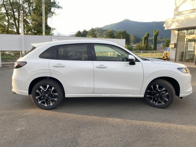 ZR-V e:HEVZ Pセンサー Bカメラ サイドエアバック パワ-シ-ト ナビTV LEDヘッドライト USB接続 Sヒーター 禁煙 サポカー ETC車載器 パワーステアリング スマートキー 横滑り防止 キーフリー(6枚目)