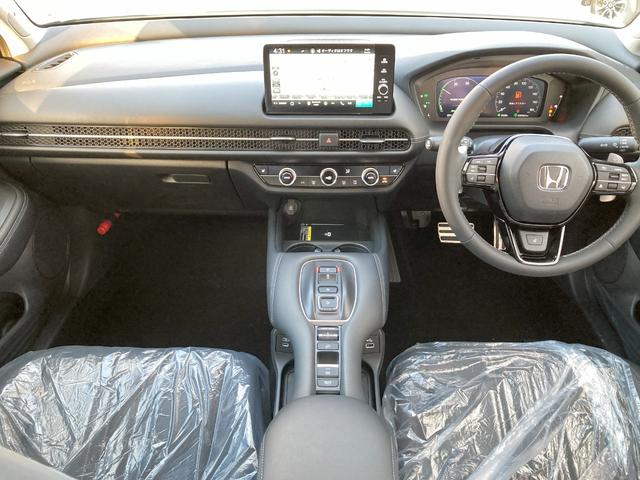 ZR-V e:HEVZ Pセンサー Bカメラ サイドエアバック パワ-シ-ト ナビTV LEDヘッドライト USB接続 Sヒーター 禁煙 サポカー ETC車載器 パワーステアリング スマートキー 横滑り防止 キーフリー(26枚目)