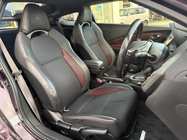 HONDA CR-Z ALPHA MASTER LABEL