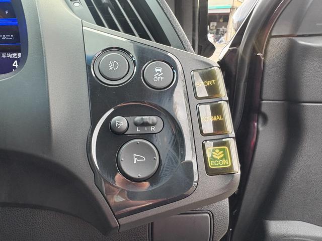 HONDA CR-Z ALPHA MASTER LABEL