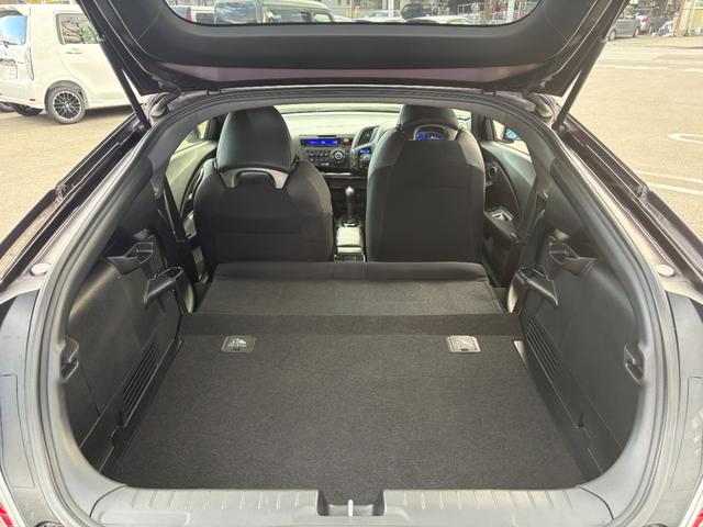 HONDA CR-Z ALPHA MASTER LABEL