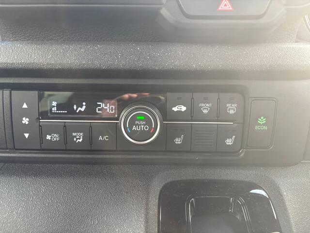 Ｎ－ＢＯＸカスタム ターボ　イモビライザー　衝突被害軽減　禁煙　キーフリー　Ｐセンサー　ＥＳＣ　パワステ　両席エアバック　サイドエアバッグ　ターボ車　ＵＳＢ接続　Ａライト　スマキー　Ｂカメ　パワーウィンドウ　ＥＴＣ（12枚目）