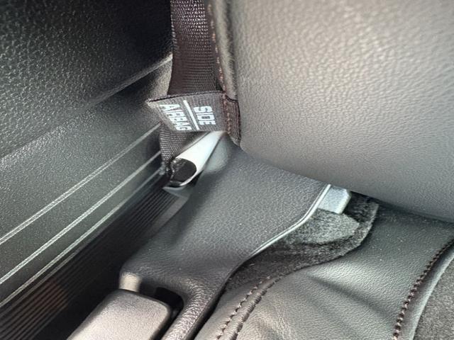 Ｎ－ＢＯＸカスタム ターボ　イモビライザー　衝突被害軽減　禁煙　キーフリー　Ｐセンサー　ＥＳＣ　パワステ　両席エアバック　サイドエアバッグ　ターボ車　ＵＳＢ接続　Ａライト　スマキー　Ｂカメ　パワーウィンドウ　ＥＴＣ（24枚目）