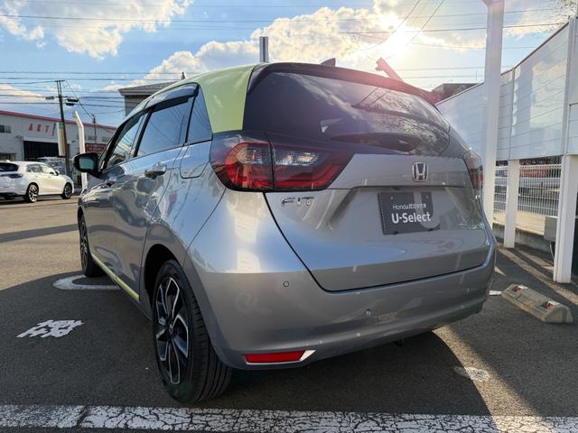 フィット e:HEVネス Rカメ サイドカーテンエアバック 地デジ USB LED オートエアコン スマキー エアバッグ オートライト ETC VSA キーレス クルコン ドライブレコーダー(3枚目)