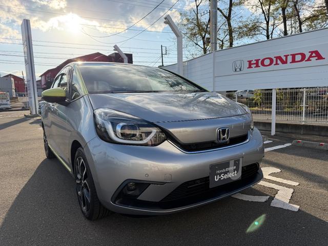 フィット e:HEVネス Rカメ サイドカーテンエアバック 地デジ USB LED オートエアコン スマキー エアバッグ オートライト ETC VSA キーレス クルコン ドライブレコーダー(7枚目)