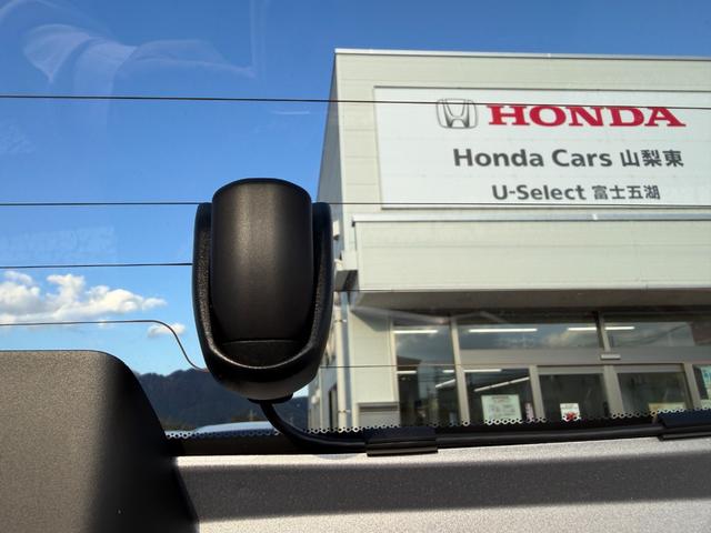 フィット e:HEVネス Rカメ サイドカーテンエアバック 地デジ USB LED オートエアコン スマキー エアバッグ オートライト ETC VSA キーレス クルコン ドライブレコーダー(13枚目)