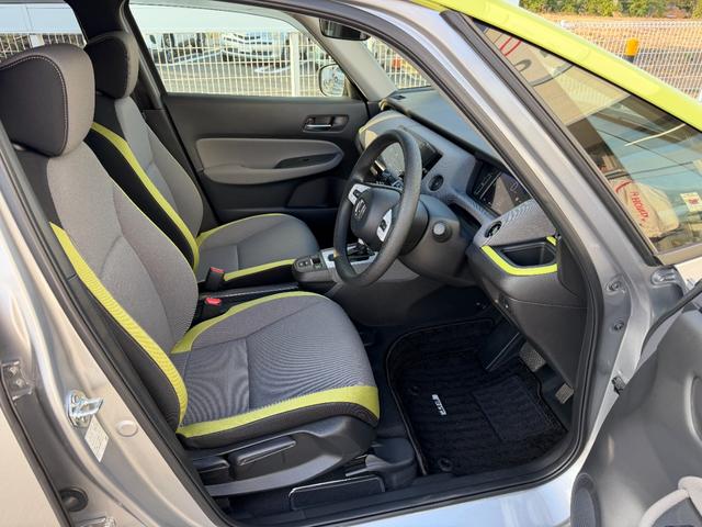 フィット e:HEVネス Rカメ サイドカーテンエアバック 地デジ USB LED オートエアコン スマキー エアバッグ オートライト ETC VSA キーレス クルコン ドライブレコーダー(23枚目)