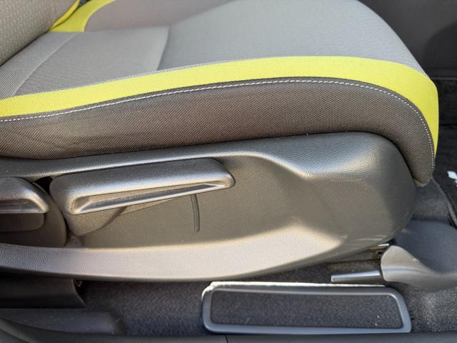 フィット e:HEVネス Rカメ サイドカーテンエアバック 地デジ USB LED オートエアコン スマキー エアバッグ オートライト ETC VSA キーレス クルコン ドライブレコーダー(24枚目)