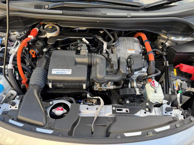 フィット e:HEVネス Rカメ サイドカーテンエアバック 地デジ USB LED オートエアコン スマキー エアバッグ オートライト ETC VSA キーレス クルコン ドライブレコーダー(33枚目)