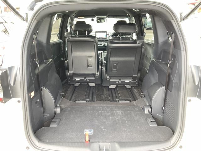 �R��ڃV�[�g�͂��񂽂�ɏ����֎��[�o���܂��B����A�����X�����̌����Ē��������ł��B�V�[�g���ȒP�Ɏ��[�ł��A�т����肷�邮�炢�̉ו��X�y�[�X���o���オ��܂��B