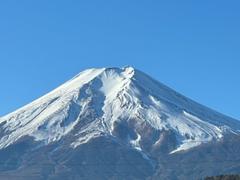 富士山は勿論、富士五湖や富士急ハイランドも近くにございますので、観光がてらご来店下さい。 3