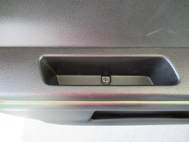 ハスラー タフワイルドターボ 3型 バックカメラ オートライト Bluetooth 純正ナビ プッシュスタート シートヒーター オートエアコン スズキセーフティーサポート 衝突被害軽減システム アイドリングストップ 横滑り防止機能(3枚目)