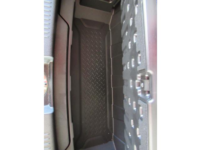 ハスラー タフワイルドターボ 3型 バックカメラ オートライト Bluetooth 純正ナビ プッシュスタート シートヒーター オートエアコン スズキセーフティーサポート 衝突被害軽減システム アイドリングストップ 横滑り防止機能(29枚目)