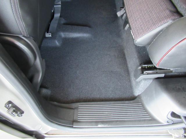 スペーシアカスタム カスタム HYBRID XS オートライト スライドドア プッシュスタート シートヒーター オートエアコン スズキセーフティーサポート 衝突被害軽減システム アイドリングストップ 横滑り防止機能 衝突安全ボディ 盗難防止システム(13枚目)