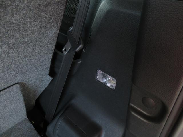 スペーシアカスタム カスタム HYBRID XS オートライト スライドドア プッシュスタート シートヒーター オートエアコン スズキセーフティーサポート 衝突被害軽減システム アイドリングストップ 横滑り防止機能 衝突安全ボディ 盗難防止システム(24枚目)