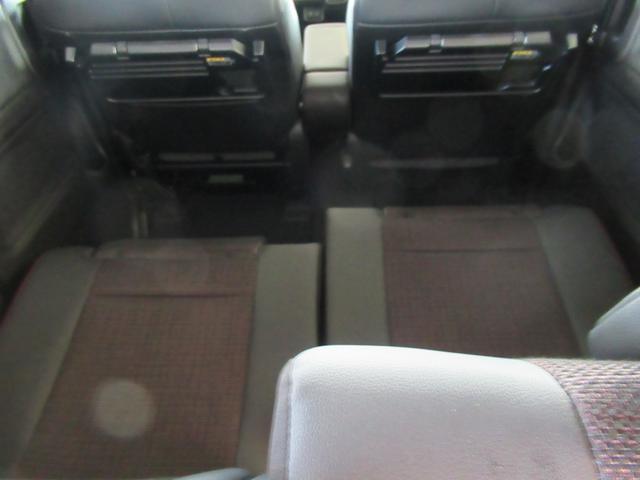 スペーシアカスタム カスタム HYBRID XS オートライト スライドドア プッシュスタート シートヒーター オートエアコン スズキセーフティーサポート 衝突被害軽減システム アイドリングストップ 横滑り防止機能 衝突安全ボディ 盗難防止システム(25枚目)