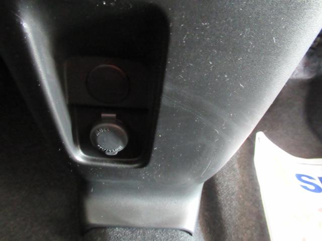 スペーシアカスタム カスタム HYBRID XS オートライト スライドドア プッシュスタート シートヒーター オートエアコン スズキセーフティーサポート 衝突被害軽減システム アイドリングストップ 横滑り防止機能 衝突安全ボディ 盗難防止システム(52枚目)