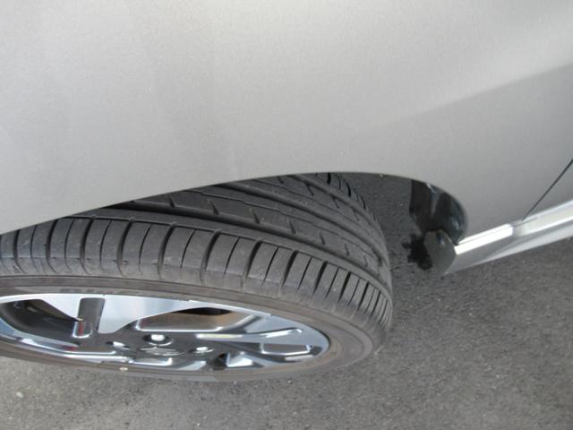 スペーシアカスタム カスタム HYBRID XS オートライト スライドドア プッシュスタート シートヒーター オートエアコン スズキセーフティーサポート 衝突被害軽減システム アイドリングストップ 横滑り防止機能 衝突安全ボディ 盗難防止システム(58枚目)