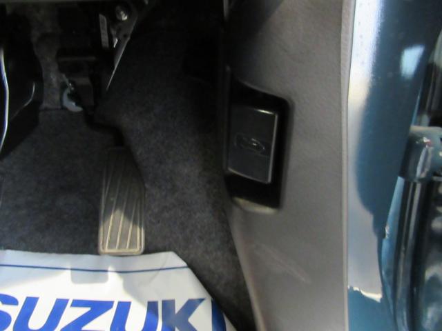 ワゴンRカスタムZ カスタムZ HYBRID ZT 4型 オートライト プッシュスタート シートヒーター オートエアコン スズキセーフティーサポート 4WD 衝突被害軽減システム アイドリングストップ 横滑り防止機能 衝突安全ボディ(39枚目)