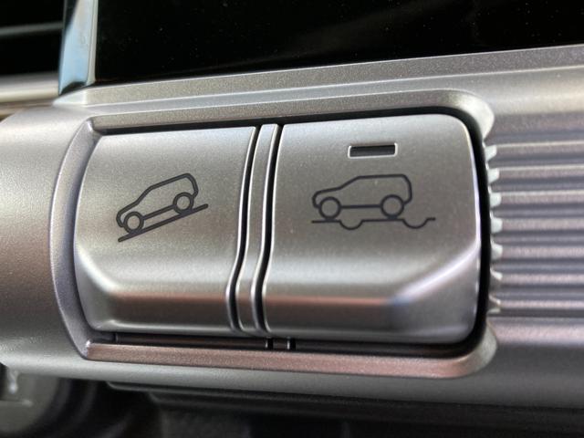 クロスビー HYBRID MZ 4型 4WD 6AT メッキドアハンドル 本革巻ステアリング 衝突軽減ブレーキサポート LEDフォグランプ(9枚目)