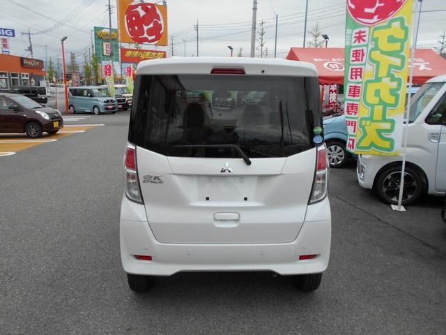 M e-アシスト シートヒーター 衝突被害軽減ブレーキ スライドドア アイドリングストップ 届出済未使用車(6枚目)