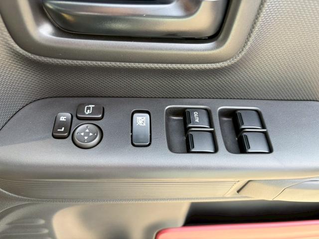 スペーシア ハイブリッドＸ　届出済未使用車　スズキセーフティーサポート　誤発進抑制機能　後方誤発進抑制機能　低速時ブレーキサポート　パーキングセンサー　車線逸脱警報機能　車線逸脱抑制機能　ふらつき警報機能　標識認識機能（41枚目）