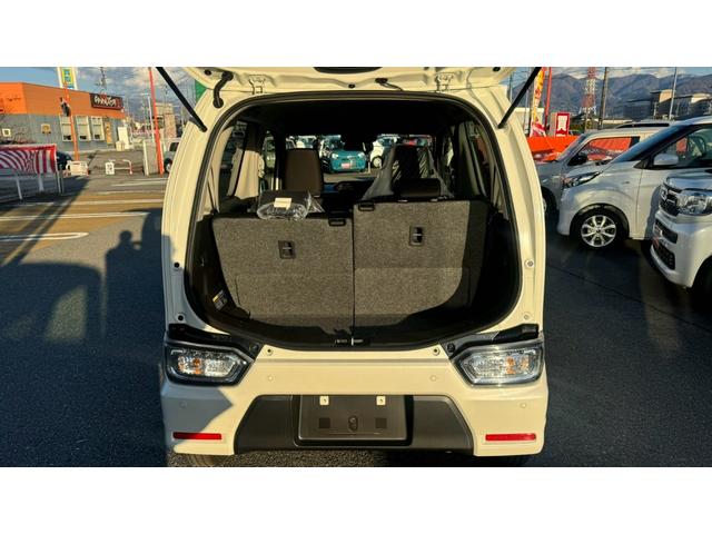 ワゴンＲカスタムＺ ハイブリッドＺＸ　先行車発進お知らせ機能　ハイビームアシスト　デュアルカメラブレーキサポート　誤発進抑制機能　後退時ブレーキサポート　後方誤発進抑制機能（8枚目）