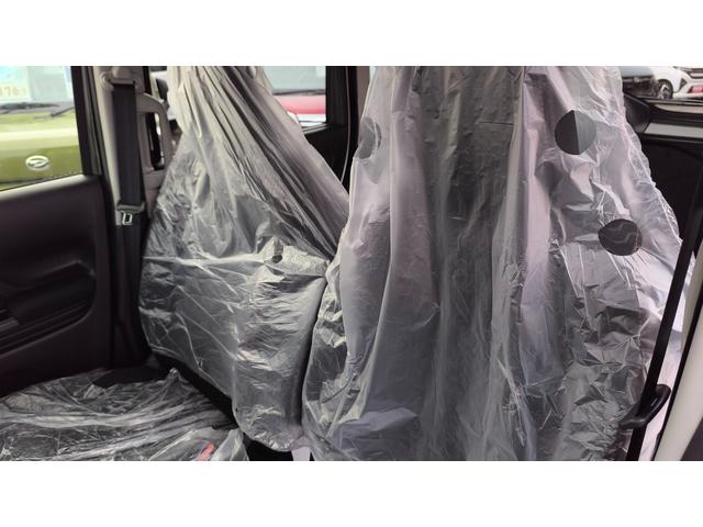 スペーシアギア 　両側電動スライドドア　アイドリングストップ　プッシュスタート　オートエアコン　シートヒーター　クルーズコントロール　レーンアシスト　クリアランスソナー　ベンチシート　ＬＥＤヘッドランプ（7枚目）