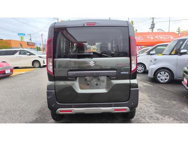 スペーシアギア 　両側電動スライドドア　アイドリングストップ　プッシュスタート　オートエアコン　シートヒーター　クルーズコントロール　レーンアシスト　クリアランスソナー　ベンチシート　ＬＥＤヘッドランプ（12枚目）