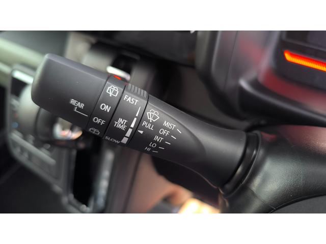 スペーシアギア 　両側電動スライドドア　アイドリングストップ　プッシュスタート　オートエアコン　シートヒーター　クルーズコントロール　レーンアシスト　クリアランスソナー　ベンチシート　ＬＥＤヘッドランプ（23枚目）