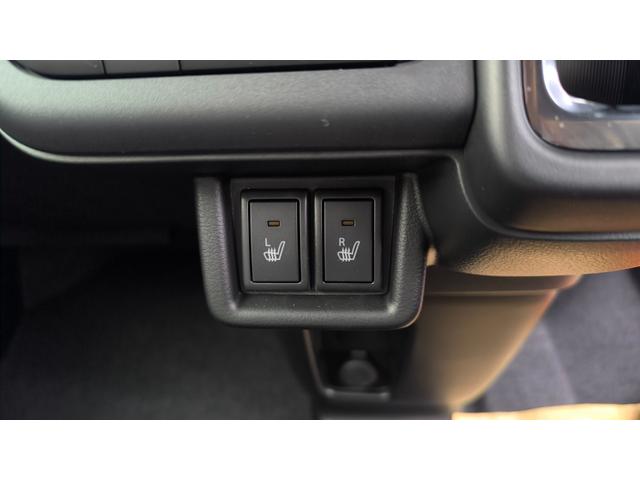 スペーシアギア 　両側電動スライドドア　アイドリングストップ　プッシュスタート　オートエアコン　シートヒーター　クルーズコントロール　レーンアシスト　クリアランスソナー　ベンチシート　ＬＥＤヘッドランプ（31枚目）