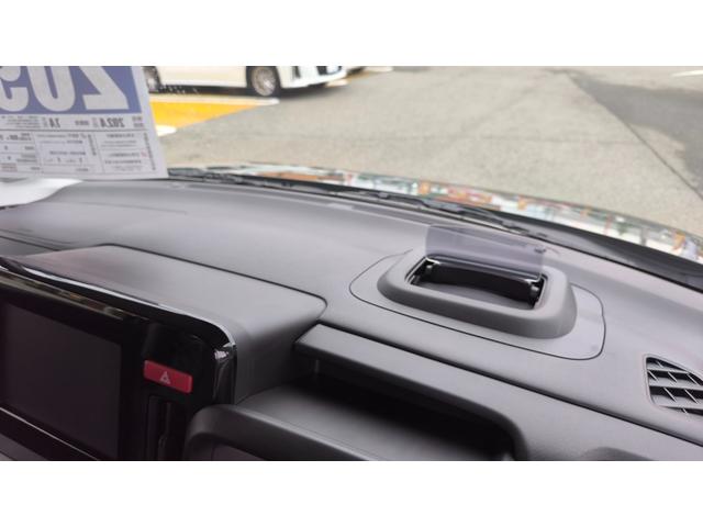 スペーシアギア 　両側電動スライドドア　アイドリングストップ　プッシュスタート　オートエアコン　シートヒーター　クルーズコントロール　レーンアシスト　クリアランスソナー　ベンチシート　ＬＥＤヘッドランプ（38枚目）