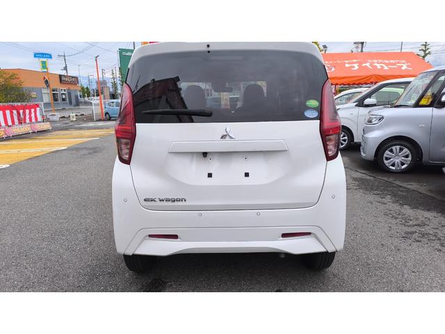 ｅＫワゴン Ｍ　三菱イーアシスト搭載　衝突被害軽減ブレーキ　運転席エアバッグ　助手席エアバッグ　サイドエアバッグ　社外ナビ装着　バックカメラ付き　ＥＴＣ装着　難防止装置付き（13枚目）
