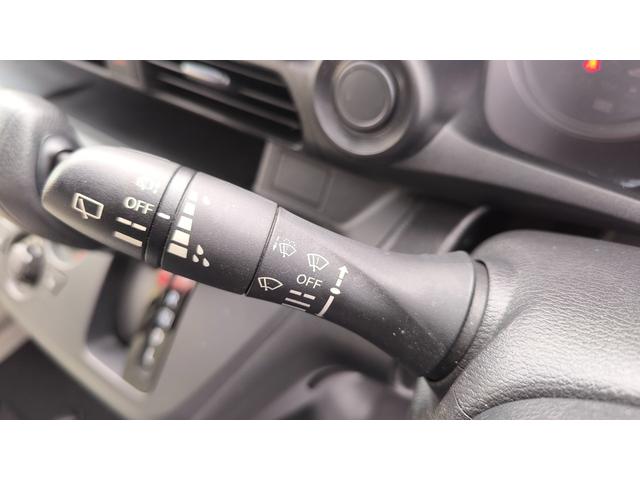 ｅＫワゴン Ｍ　三菱イーアシスト搭載　衝突被害軽減ブレーキ　運転席エアバッグ　助手席エアバッグ　サイドエアバッグ　社外ナビ装着　バックカメラ付き　ＥＴＣ装着　難防止装置付き（29枚目）