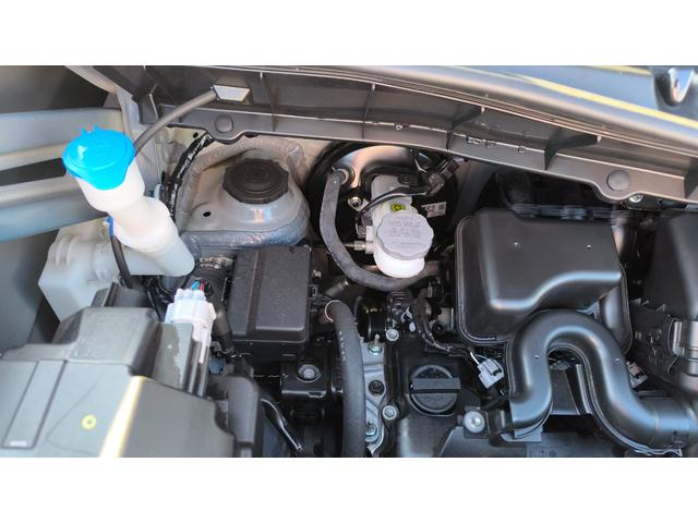 スペーシアギア ハイブリッドＸＺ　両側電動スライドドア　アイドリングストップ　プッシュスタート　オートエアコン　シートヒーター　クルーズコントロール　レーンアシスト　クリアランスソナー　ベンチシート　ＬＥＤヘッドランプ（4枚目）