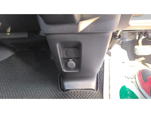 スペーシアギア ハイブリッドＸＺ　両側電動スライドドア　アイドリングストップ　プッシュスタート　オートエアコン　シートヒーター　クルーズコントロール　レーンアシスト　クリアランスソナー　ベンチシート　ＬＥＤヘッドランプ（35枚目）