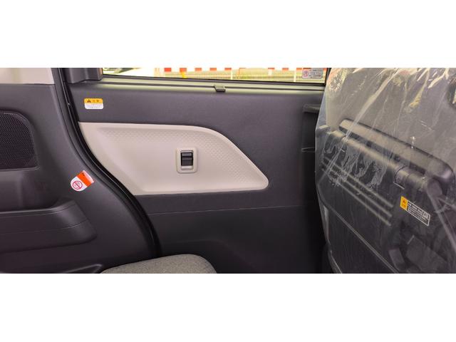 タント Ｘリミテッド　届出済未使用車　両側電動スライドドア　ＬＥＤヘッドライト　　スマートキー　スマートアシスト搭載　３６０°スーパーＵＶ＆ＩＲカットガラス　後方誤発信抑制機能　オートハイビームアシスト搭載（21枚目）
