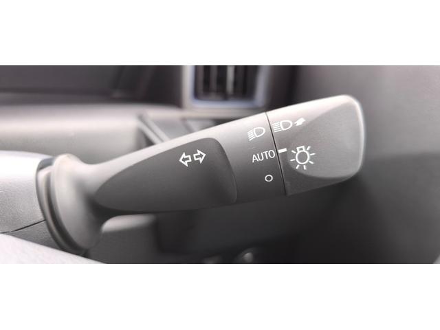 タント Ｘリミテッド　届出済未使用車　両側電動スライドドア　ＬＥＤヘッドライト　　スマートキー　スマートアシスト搭載　３６０°スーパーＵＶ＆ＩＲカットガラス　後方誤発信抑制機能　オートハイビームアシスト搭載（33枚目）