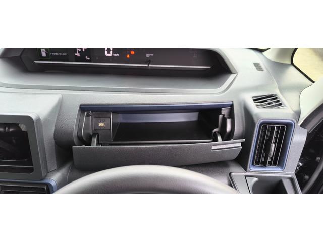 タント Ｘリミテッド　届出済未使用車　両側電動スライドドア　ＬＥＤヘッドライト　　スマートキー　スマートアシスト搭載　３６０°スーパーＵＶ＆ＩＲカットガラス　後方誤発信抑制機能　オートハイビームアシスト搭載（42枚目）