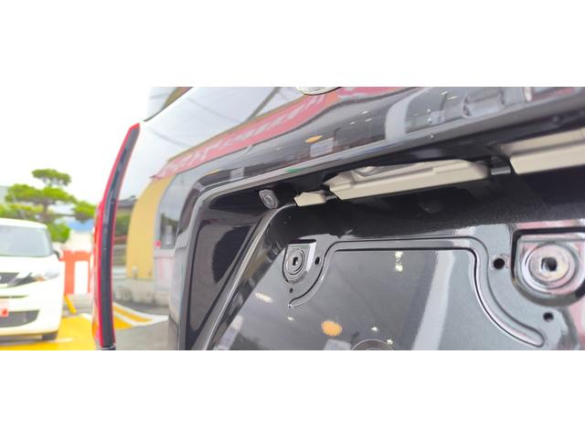 タント Ｘリミテッド　届出済未使用車　両側電動スライドドア　ＬＥＤヘッドライト　　スマートキー　スマートアシスト搭載　３６０°スーパーＵＶ＆ＩＲカットガラス　後方誤発信抑制機能　オートハイビームアシスト搭載（52枚目）