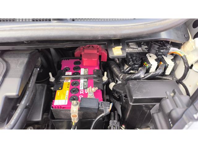 デイズ B CD/AM・FMラジオ エマージェンシーブレーキ搭載 キーレスエントリー サイドエアバッグ装備 後部席カーテンエアバッグ装備 横滑り防止機能 アイドリングストップ搭載 パワーウィンドウ(2枚目)